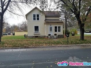 613 3rd St, Farmington, MN 55024