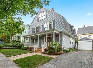 61 Bartlet St, Andover, MA 01810