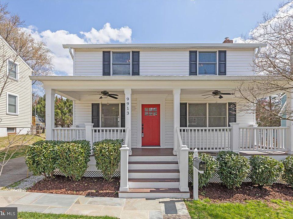 1st image of 9913 Dickens Ave