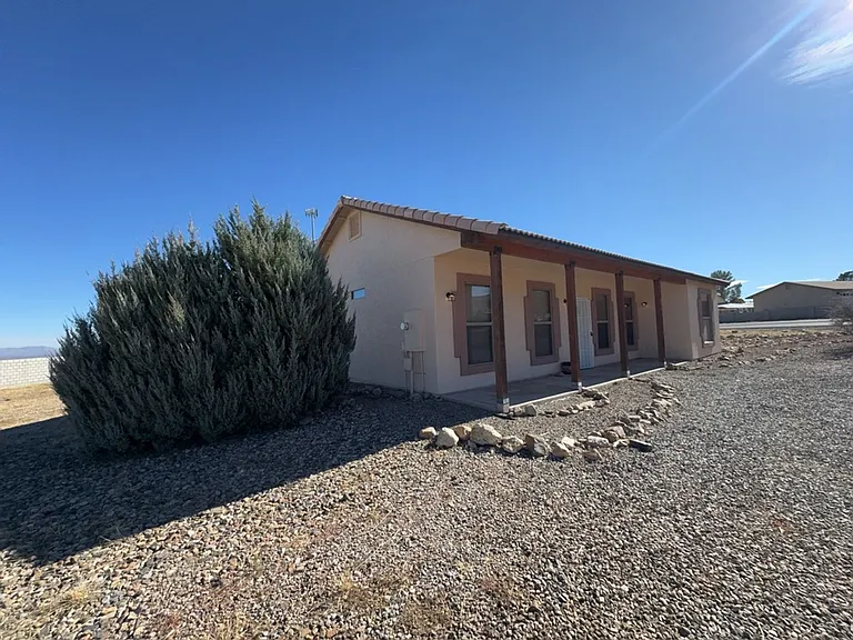 4771 E Hereford Rd — Photo 3
