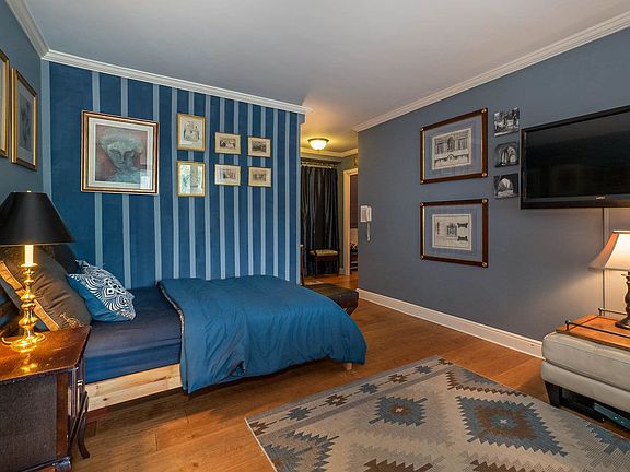 3rd image of 98-20 62nd Dr APT 4N