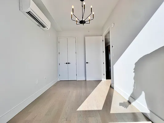 Rented by ERNY LLC | media 10