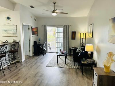 8226 GREEN PARROT Road UNIT 303, Jacksonville, FL, 32256