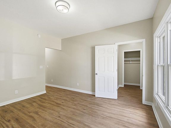 4th image of 3156 N 24TH PLACE
