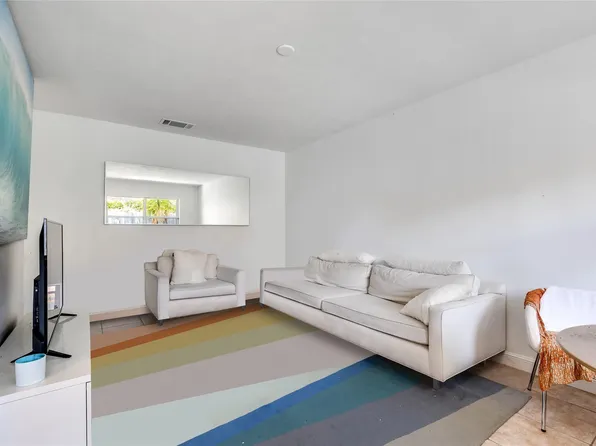 1200 NE 17th Court #5, Fort Lauderdale, FL 33305