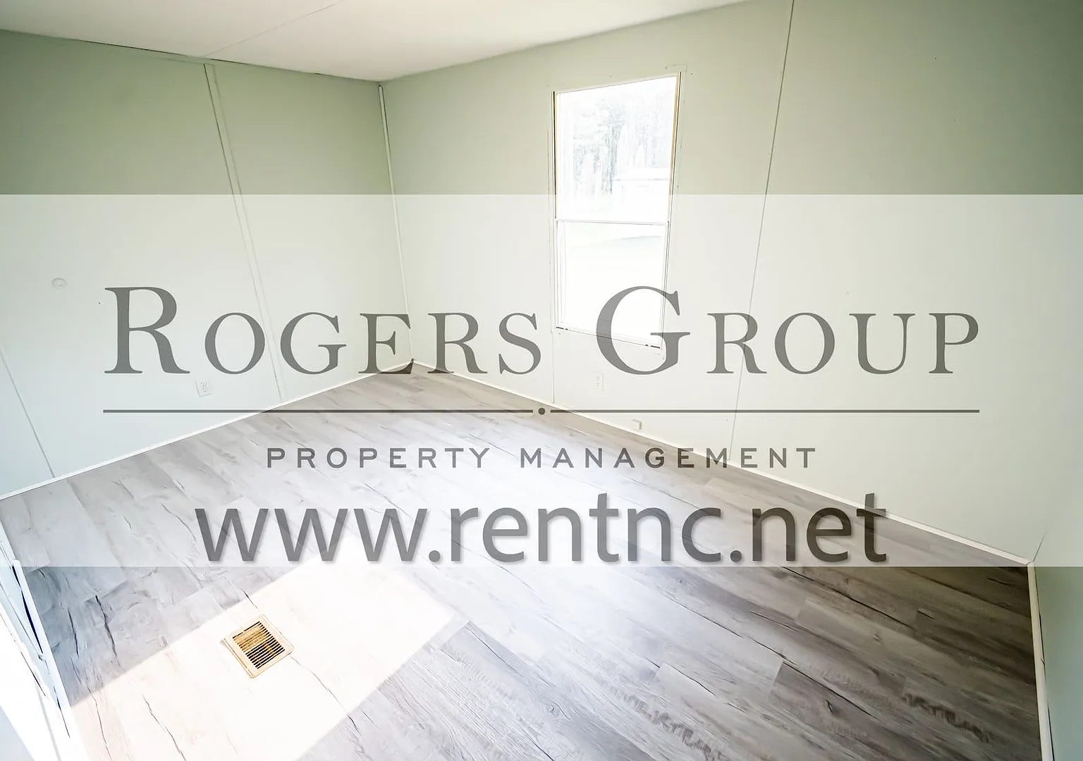 3 bed, 2.0 bath, $1,095 — Photo 3