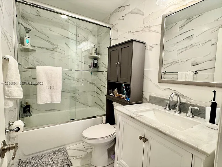 7049 Marlberry Ln #7049 — Photo 10