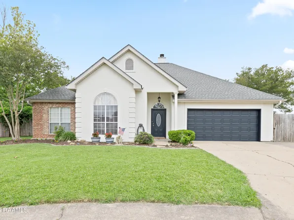 113 Doncaster Cir, Youngsville, LA 70592