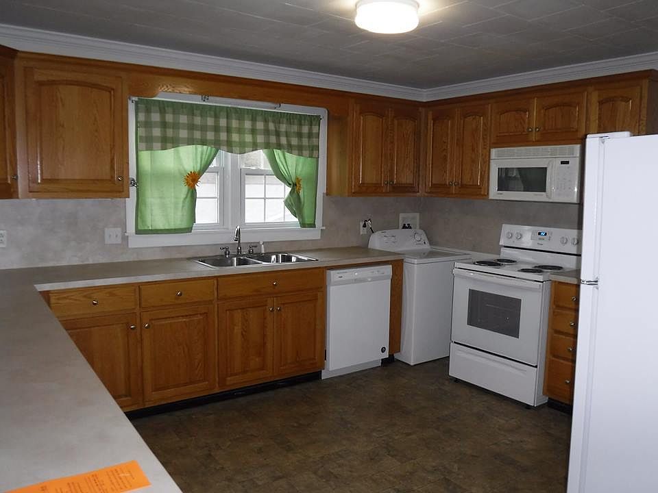 1st image of 50 Dallas Ave