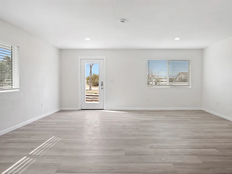 4537 Anita Ave #2 — Photo 3