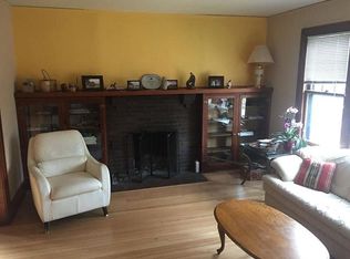 705 W Nevada St, Urbana, IL