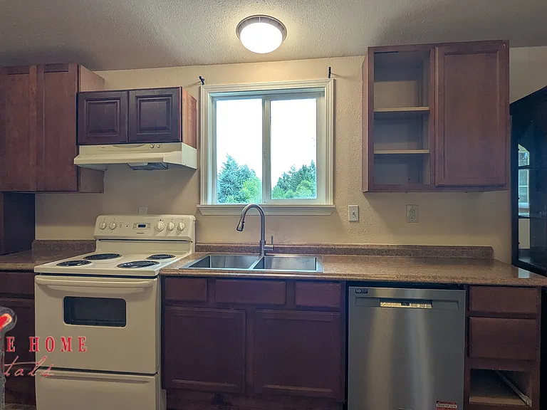 8447 Delphi Rd SW — Photo 20