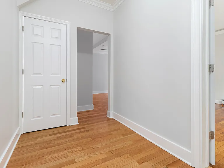 757 Broadway #1 — Photo 7