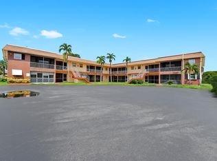 2040 NW 81st Ave APT 111, Pembroke Pines, FL 33024