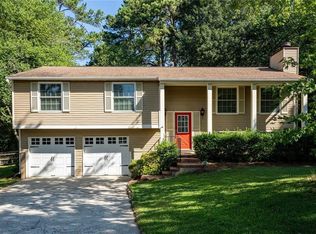 2843 Pine Meadow Dr, Kennesaw, GA 30066