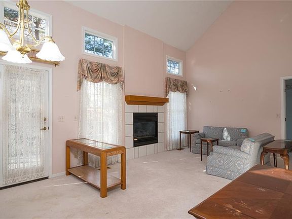5th image of 19260 Hidden Woods Ln