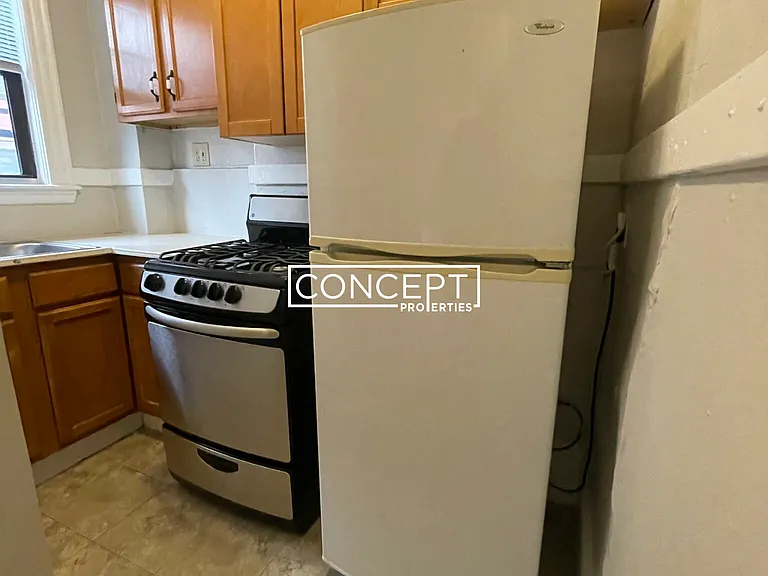 48 John F Kennedy St #9DC — Photo 3
