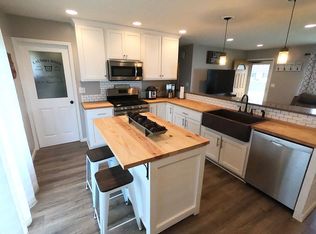 36 Darby Dr, Lexington, OH 44904