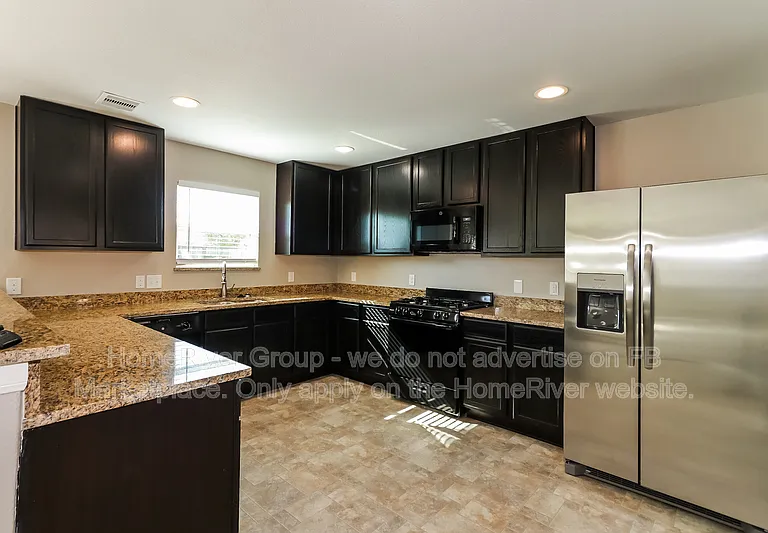 8722 Dairy Farm Trl — Photo 10