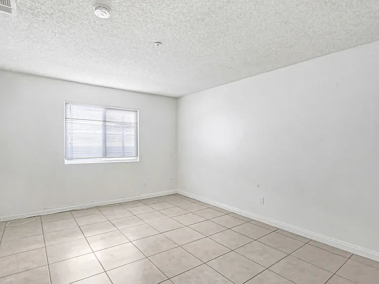 8244 Beech Avenue — Photo 17