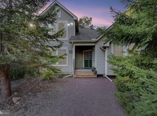 179 Hawthorne Ct, Tannersville, PA