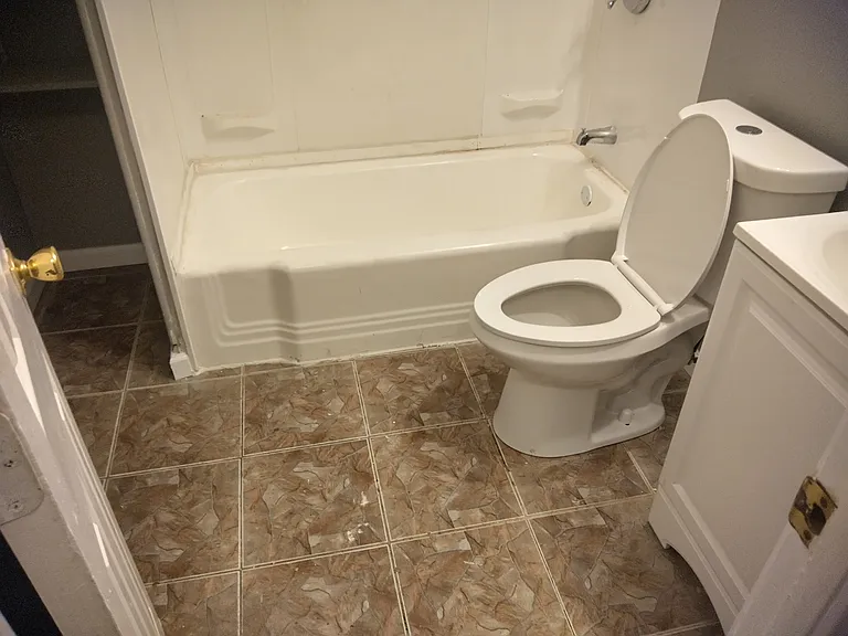 721 Saint Barbara Ln — Photo 4