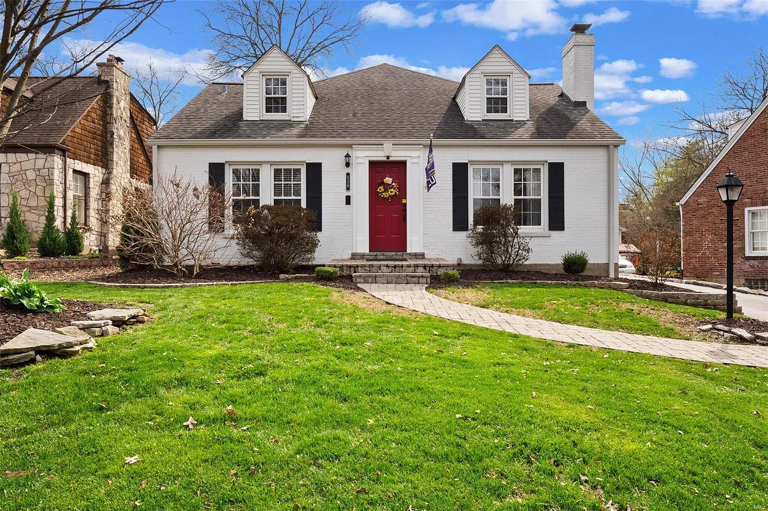 528 Woodard Dr photo 1
