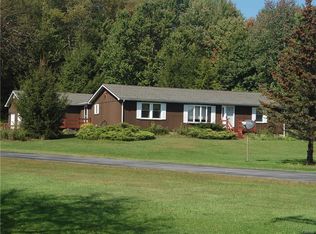 129 Bradford Rd, Central Square, NY 13036