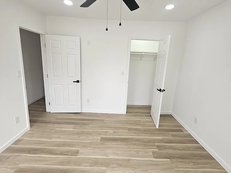 361 Jefferson Ave #2 — Photo 12
