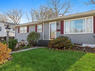 4300 26th Ave, Rock Island, IL 61201