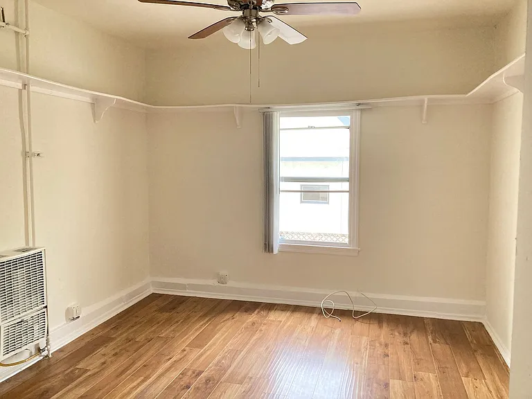 5233 Monte Vista Street — Photo 6