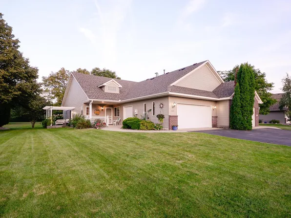 229 Goldfinch Ln, Clearwater, MN 55320