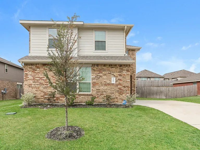 3501 Sonoma Trl — Photo 1