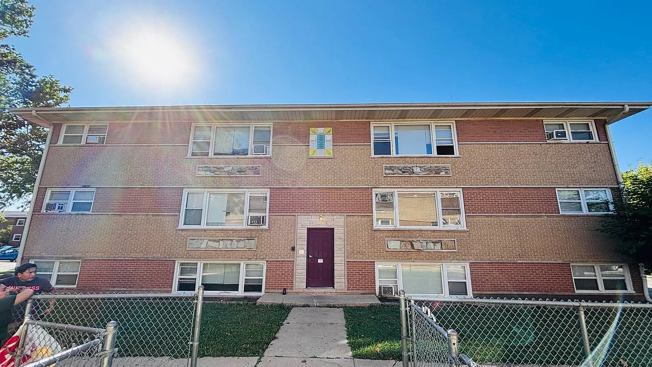 1 bed, 950 sqft, $1,495 — Photo 1