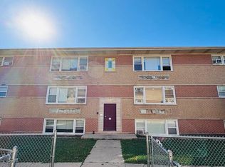 308 W Lincoln Ct APT 3, Addison, IL 60101