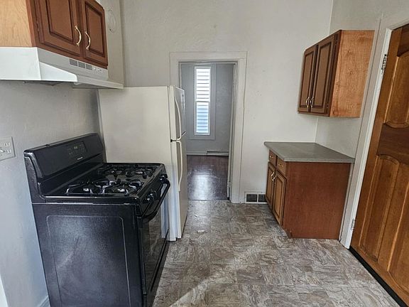 5th image of 1323 Shore Dr #1323