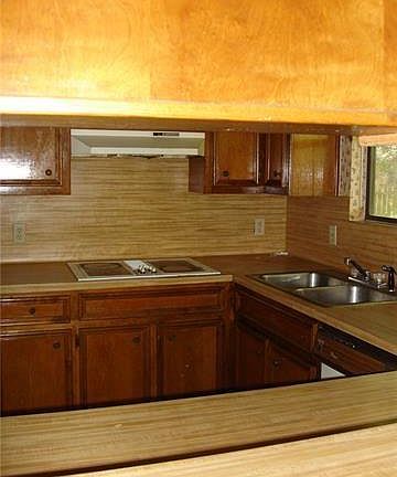 4th image of 1704 Onion Creek Village Dr #A