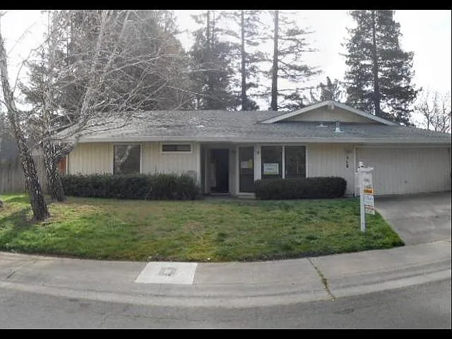 310 Zephyr Ranch Dr photo 1