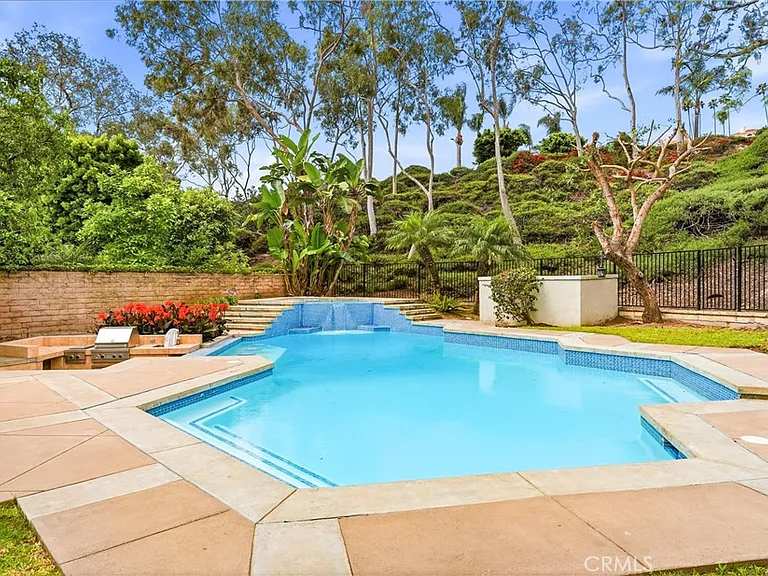 23302 Vista Carillo — Photo 43