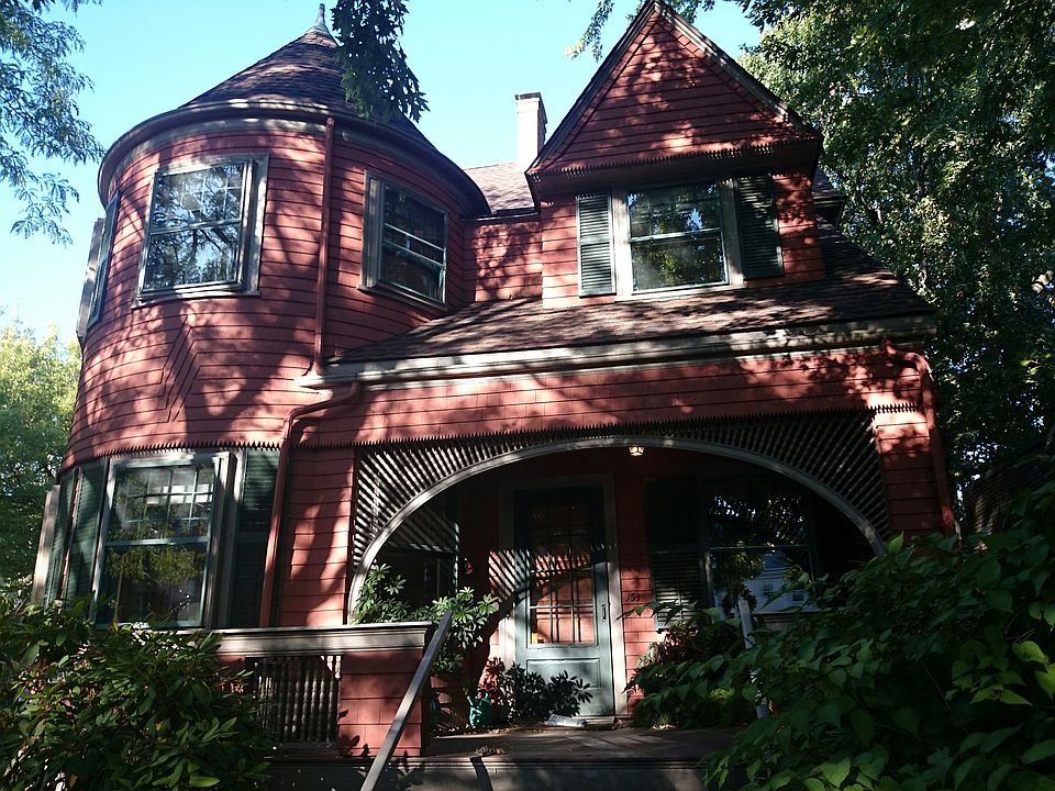 1st image of 153 Cypress St