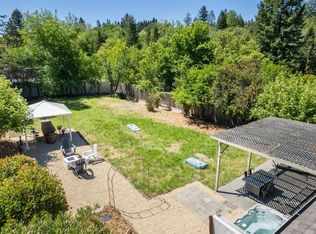 7582 Mirabel Rd, Forestville, CA 95436