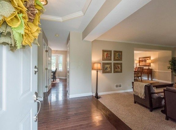 4th image of 8764 Glassford Ct S