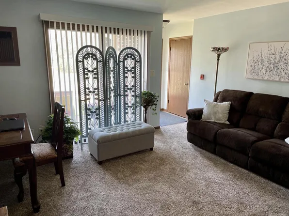 7109 57th AVENUE, Kenosha, WI 53142