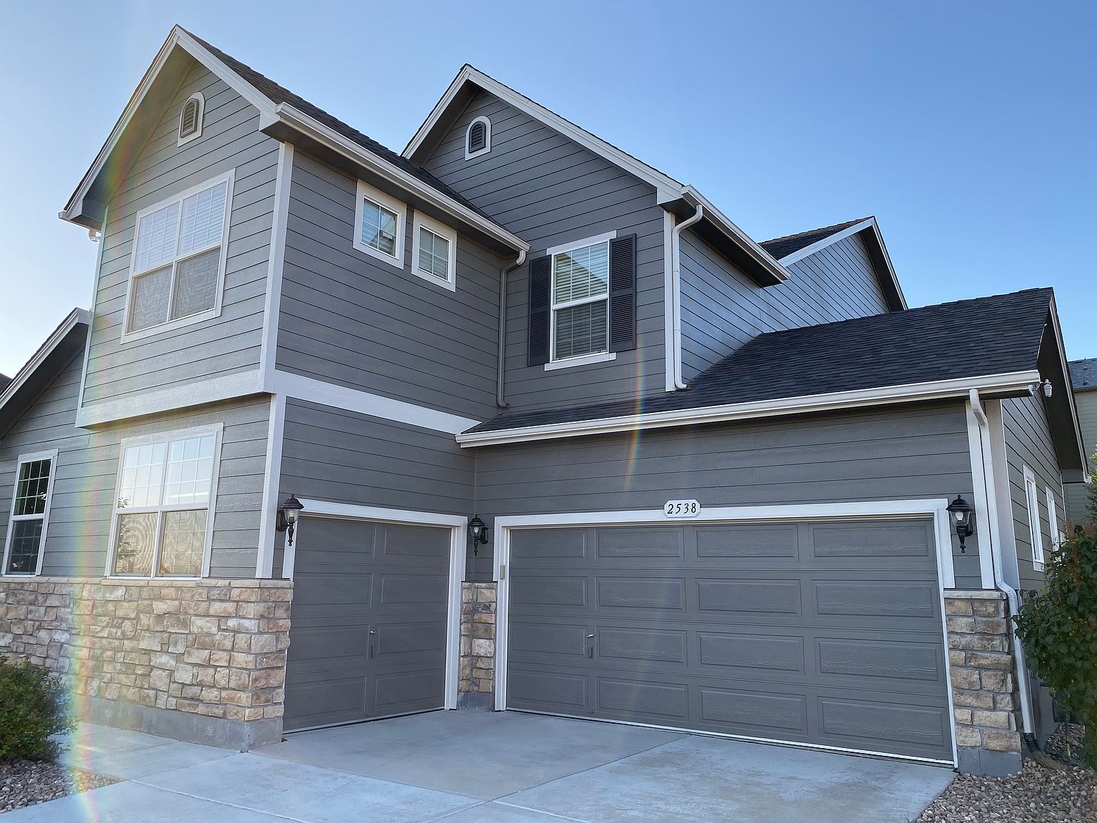 Pony's House 1746ee4408de8d1892f08153b07f32