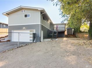 14827 42nd Ave S, Tukwila, WA 98168
