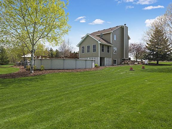 2nd image of 4270 Scenic Ln