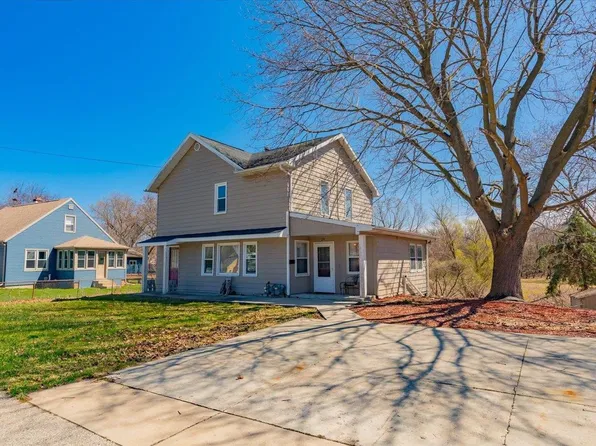 208 North Main Street, Cottage Grove, WI 53527