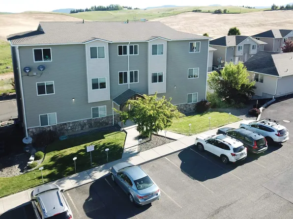 282 Baker St APT 302, Moscow, ID 83843