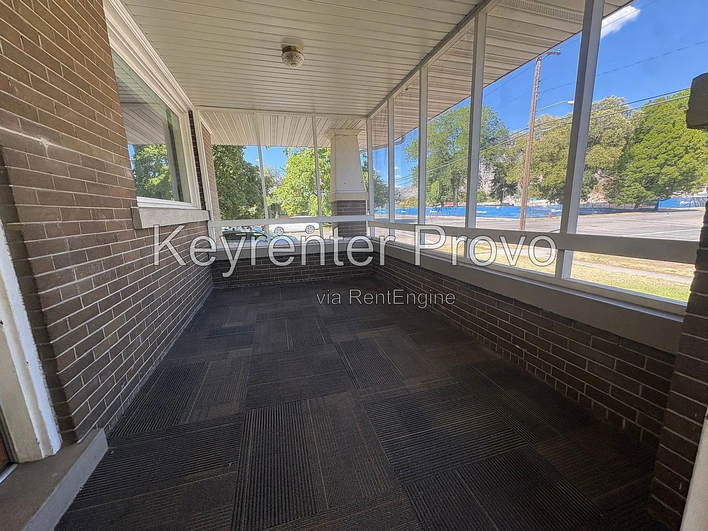 2 bed, 1.0 bath, 1225 sqft, $1,650 — Photo 3