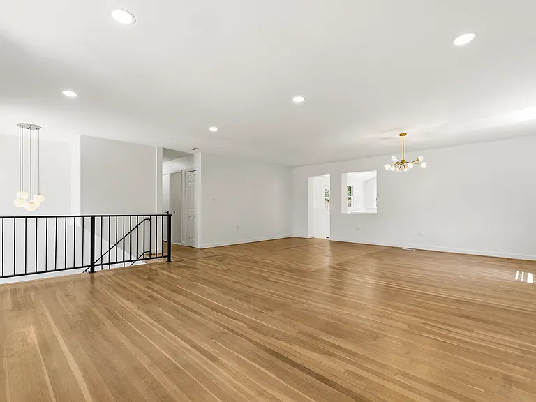 9220 Brian Dr — Photo 11
